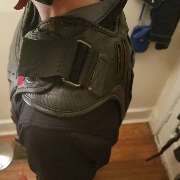 STRYKER MOTORCYCLE VEST - Picture 3 of 4